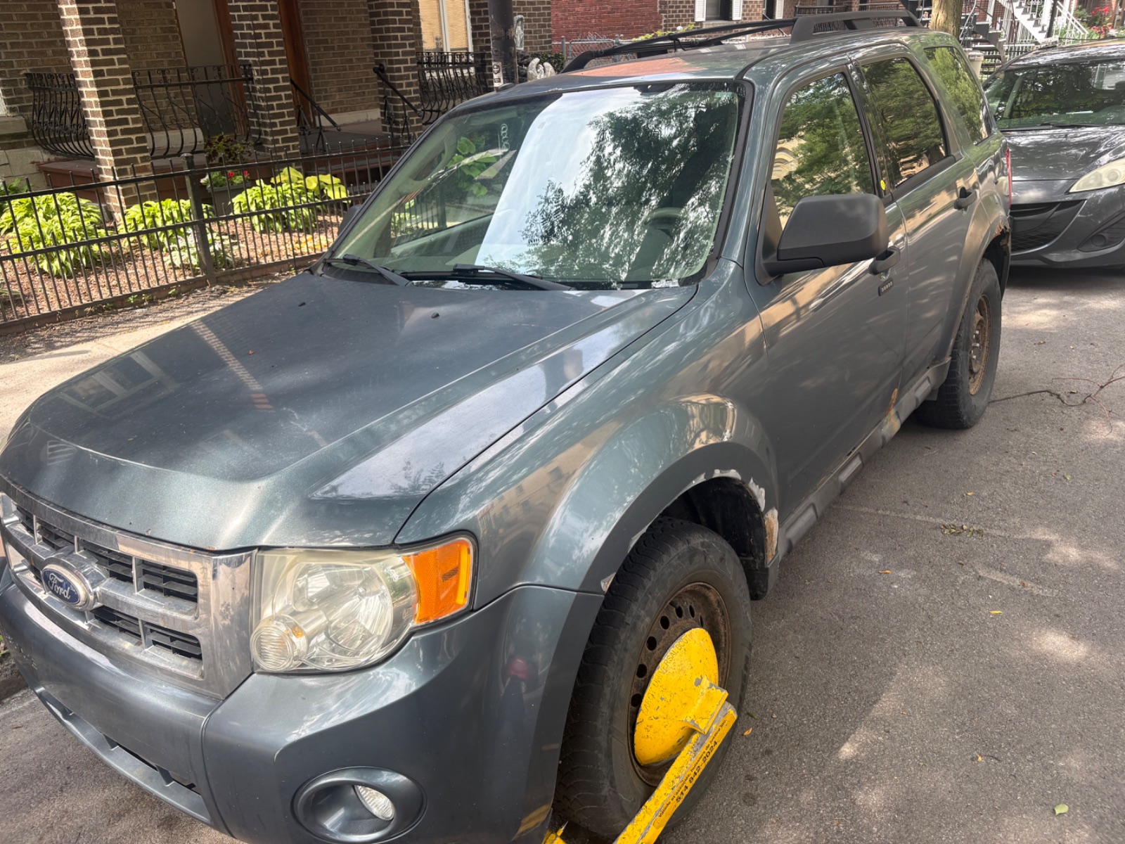 FD - FORD ESCAPE 2011 (26-1441) - photo 2