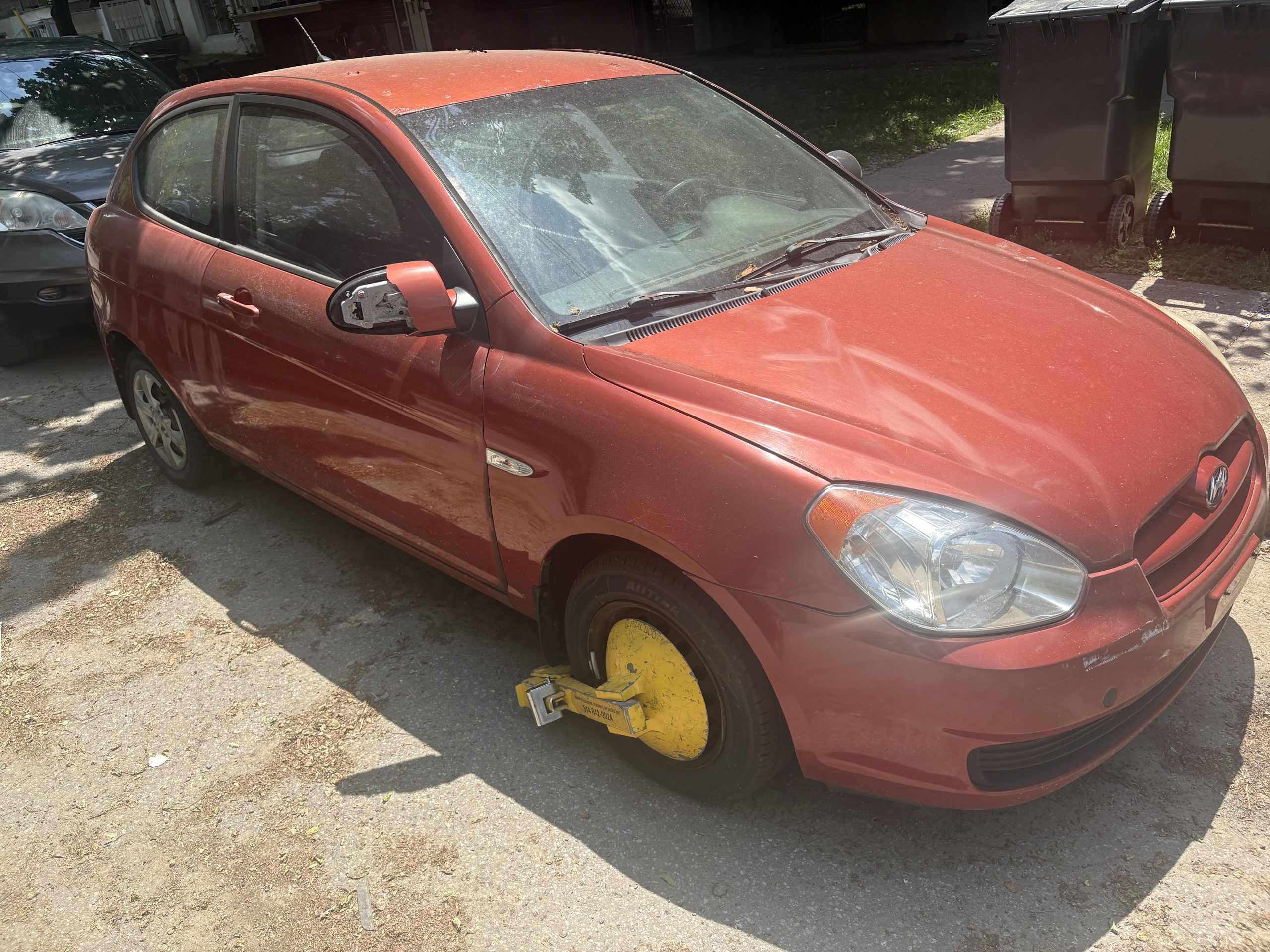 FD - HYUNDAI ACCENT 2008 ROUGE (26-1079)