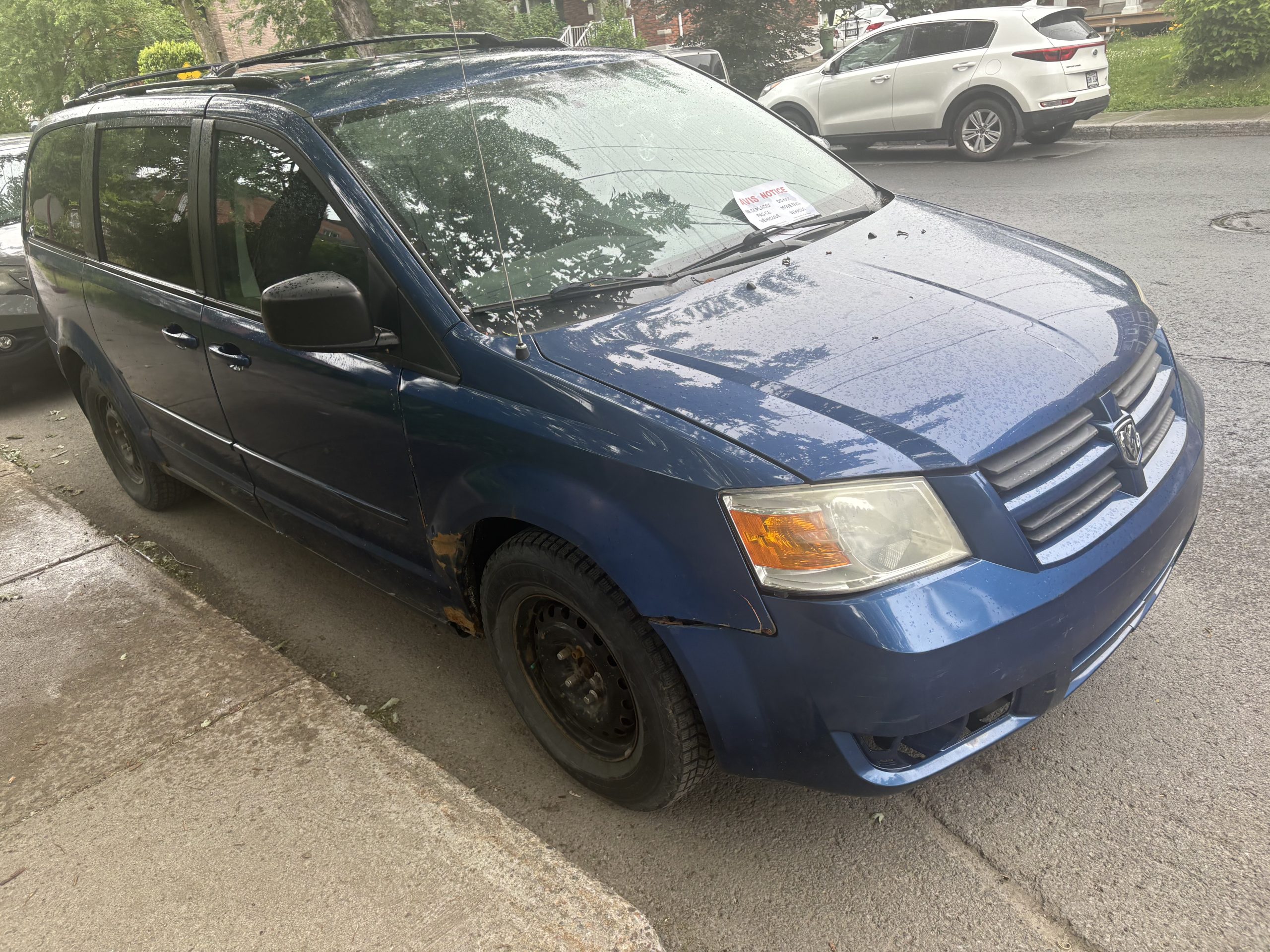 FD - DOGDE GRAND CARAVAN 2010 BLEU (26-1094)