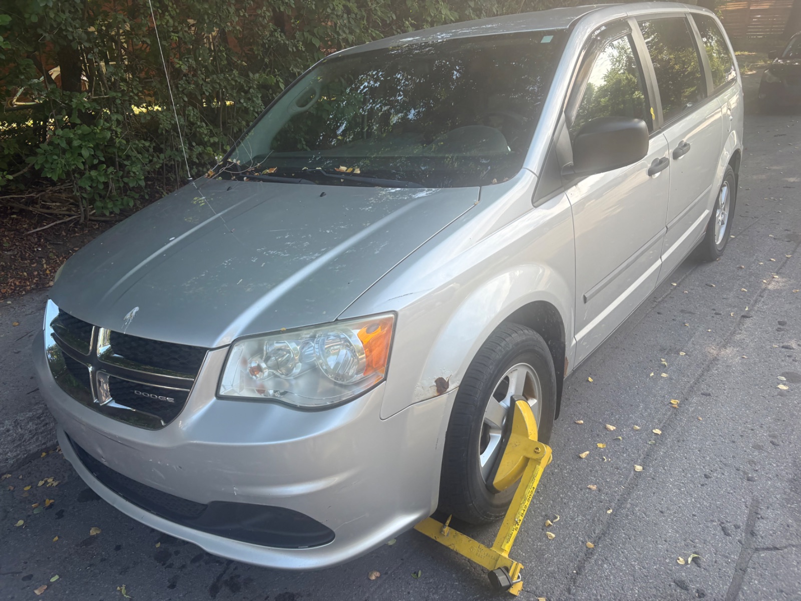 FD - DODGE CARAVAN 2011 (26-1664) - photo 2