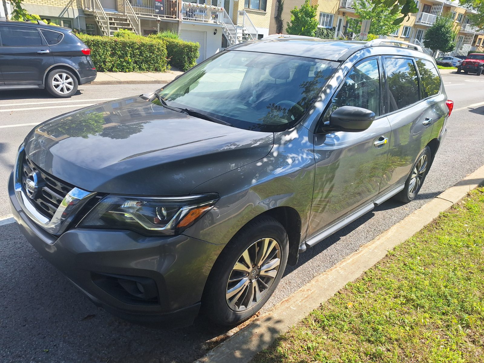 JDP-NISSAN PATHFINDER 2019 (26-1833) - photo 2